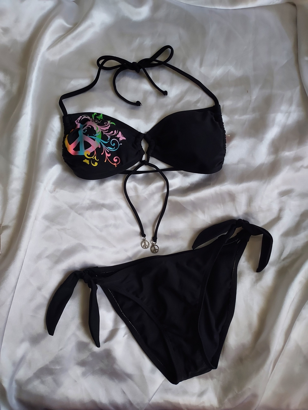 Hot Kiss Black Bikini Set with Rainbow Peace Sign Accent - Picture 5 of 5